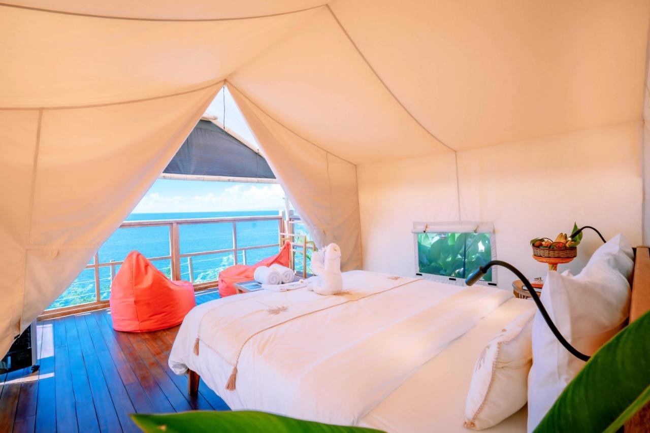 Bali Cliff Glamping Hotel Seraya Екстериор снимка